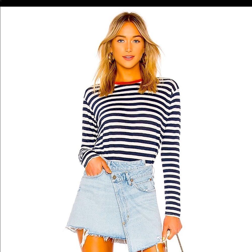 EUC Mod Ref long sleeve tee size small navy/white